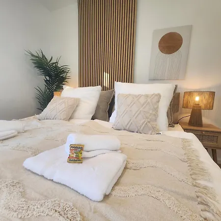 Sioux Stilvolle Designapartments Am Ketschentor * Cobourg
